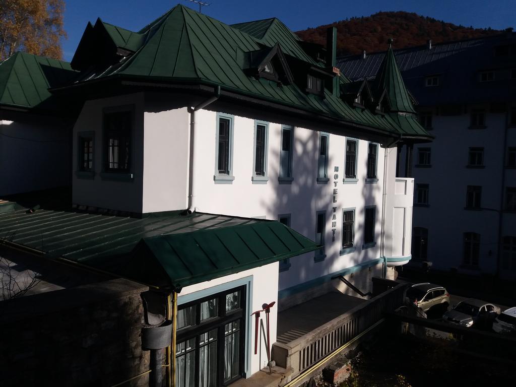 Hotel Tantzi Sinaia Exterior foto